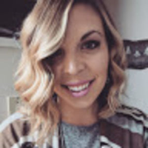 Meet your Posher, Leah